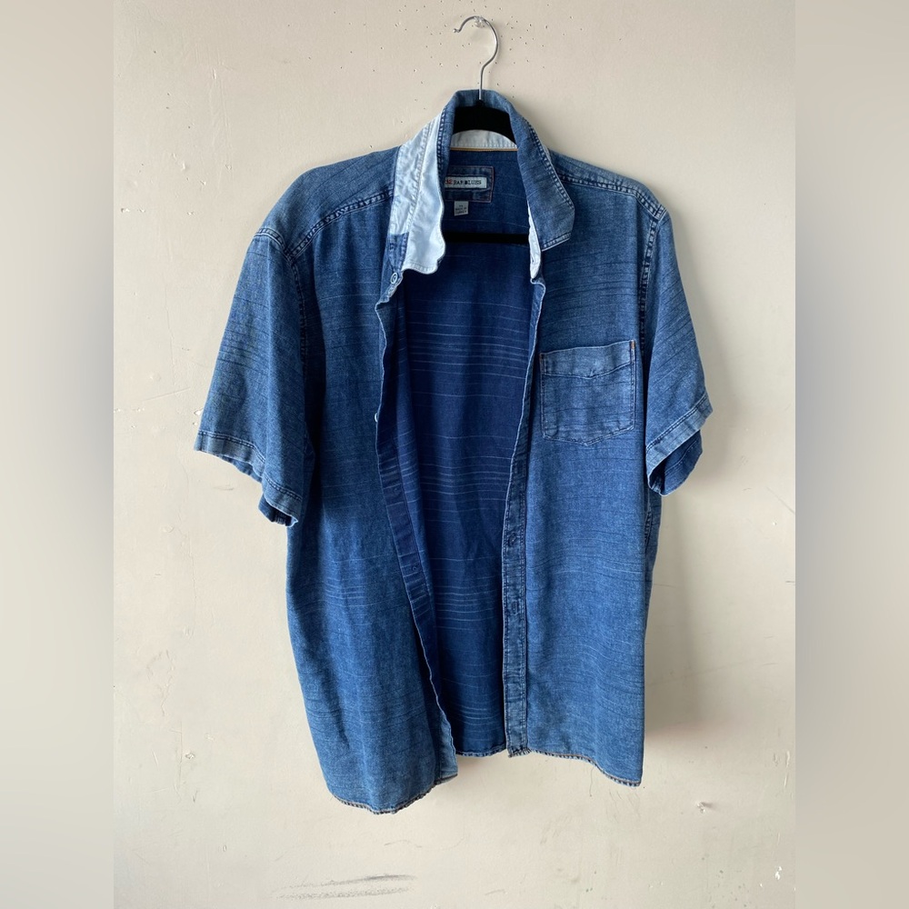 32 Bar Blues Mens Blue Chambray Striped Short Sleeve Button Down Shirt XL - Picture 2 of 9